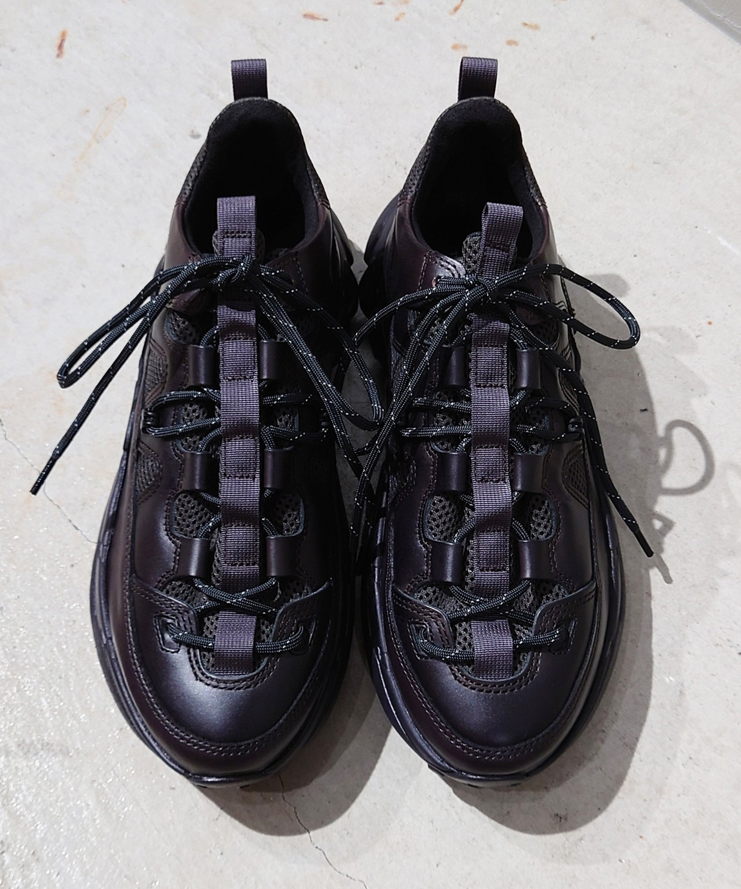 【SPECIAL SHOES FACTORY COLLABORATION】Vibram Sole Lace-Up Sneaker Made In TOKYO