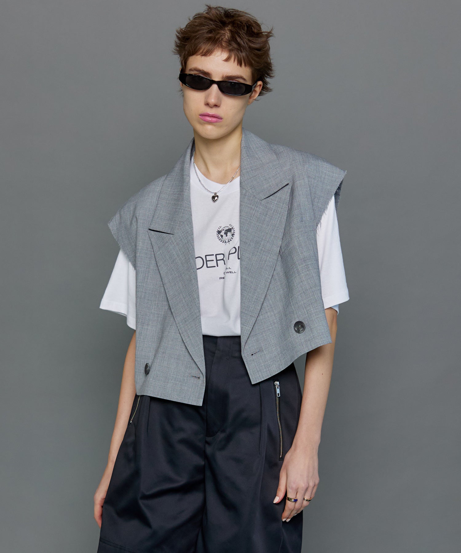 Cut-off Short Gilet