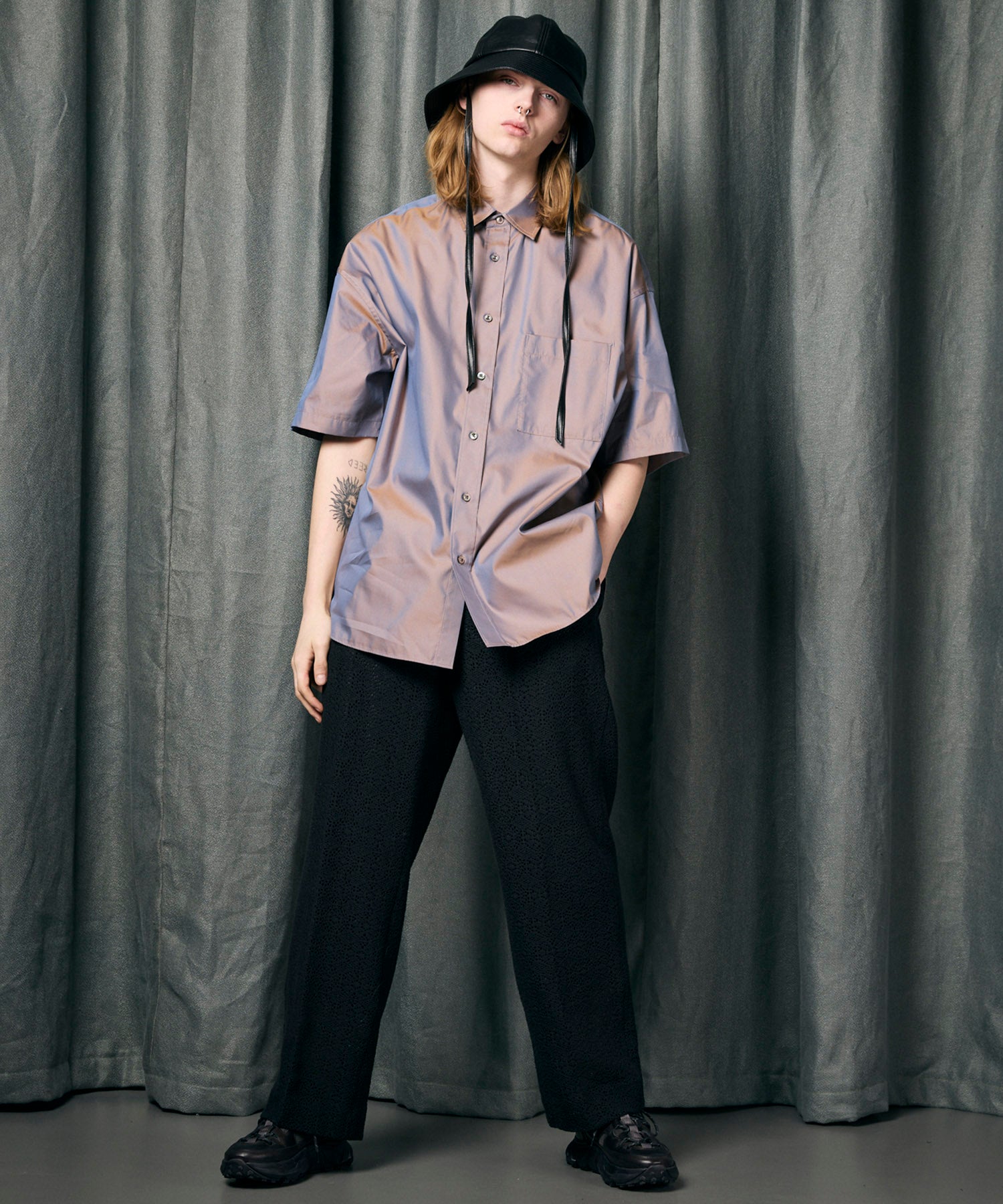 【LIMITED EDITION】Dress-Over  One-Tuck Wide Straight Pants