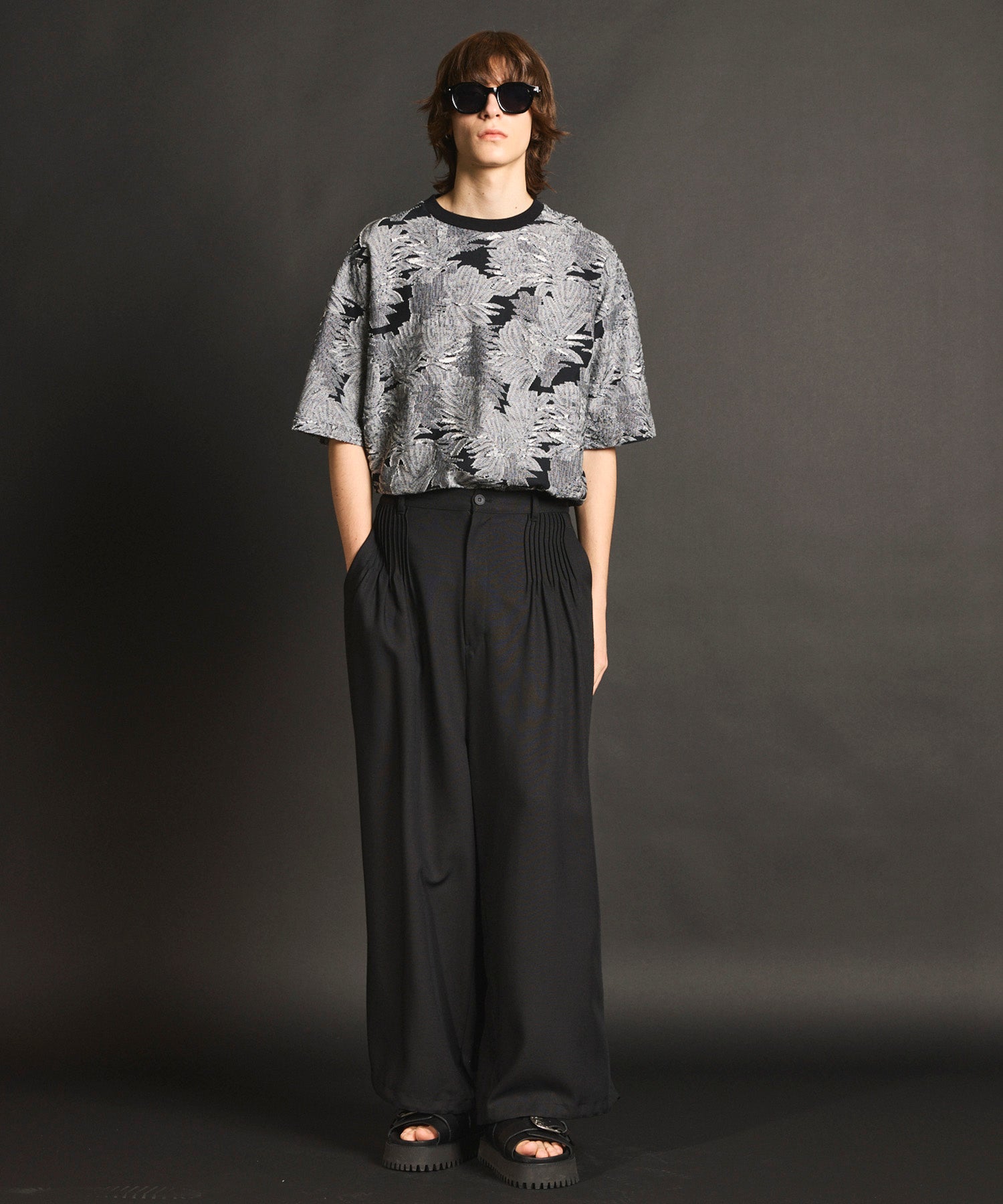 Buzzam-Tuck Prime-Wide Pants