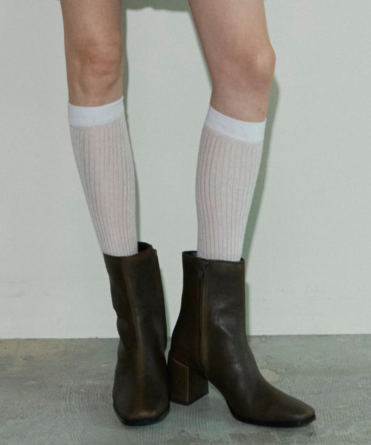 Logo Square Short Boots