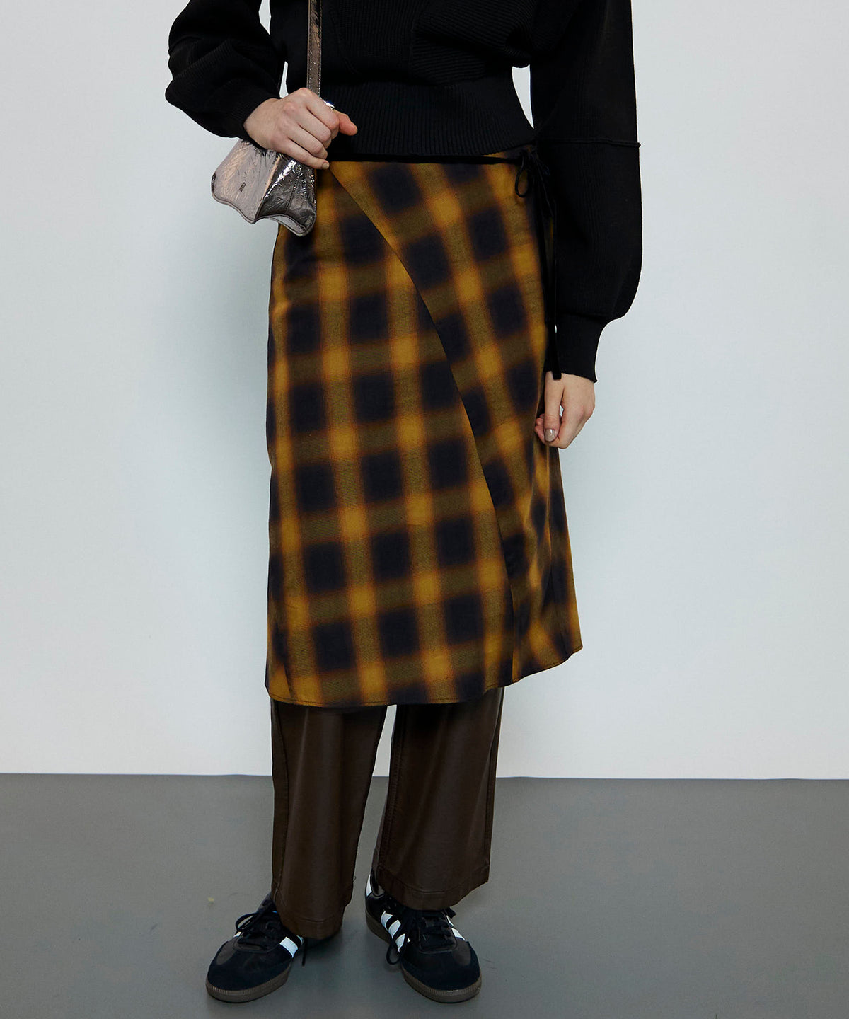 【PRE-ORDER】Checkered Bias Seam Midi Skirt