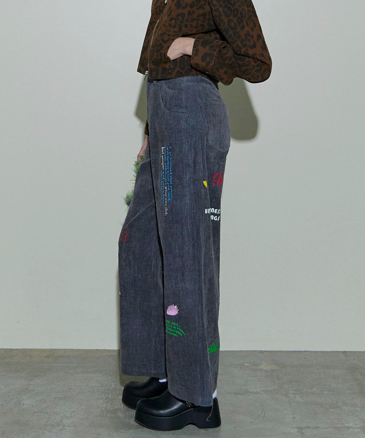 【PRE-ORDER】Corduroy Early Romance Graphic Pants