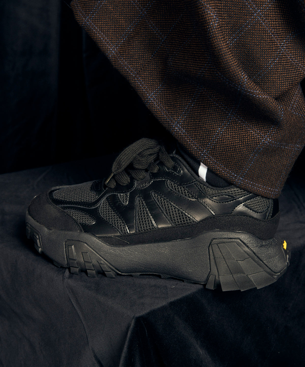 【24AW PRE-ORDER】【SPECIAL SHOES FACTORY COLLABORATION】Vibram Sole Lace-Up Sneaker Made In TOKYO