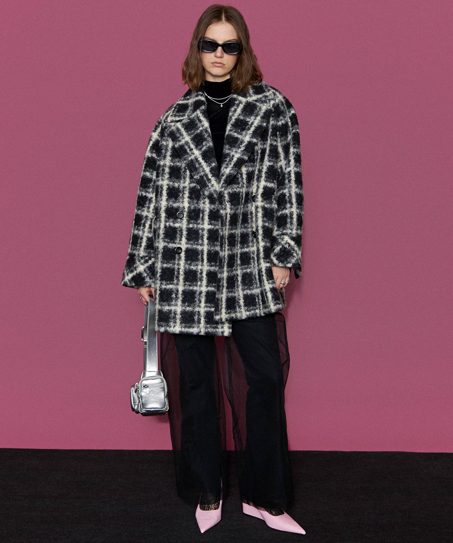 【24WINTER PRE-ORDER】Checkered Over Silhouette Middle Coat