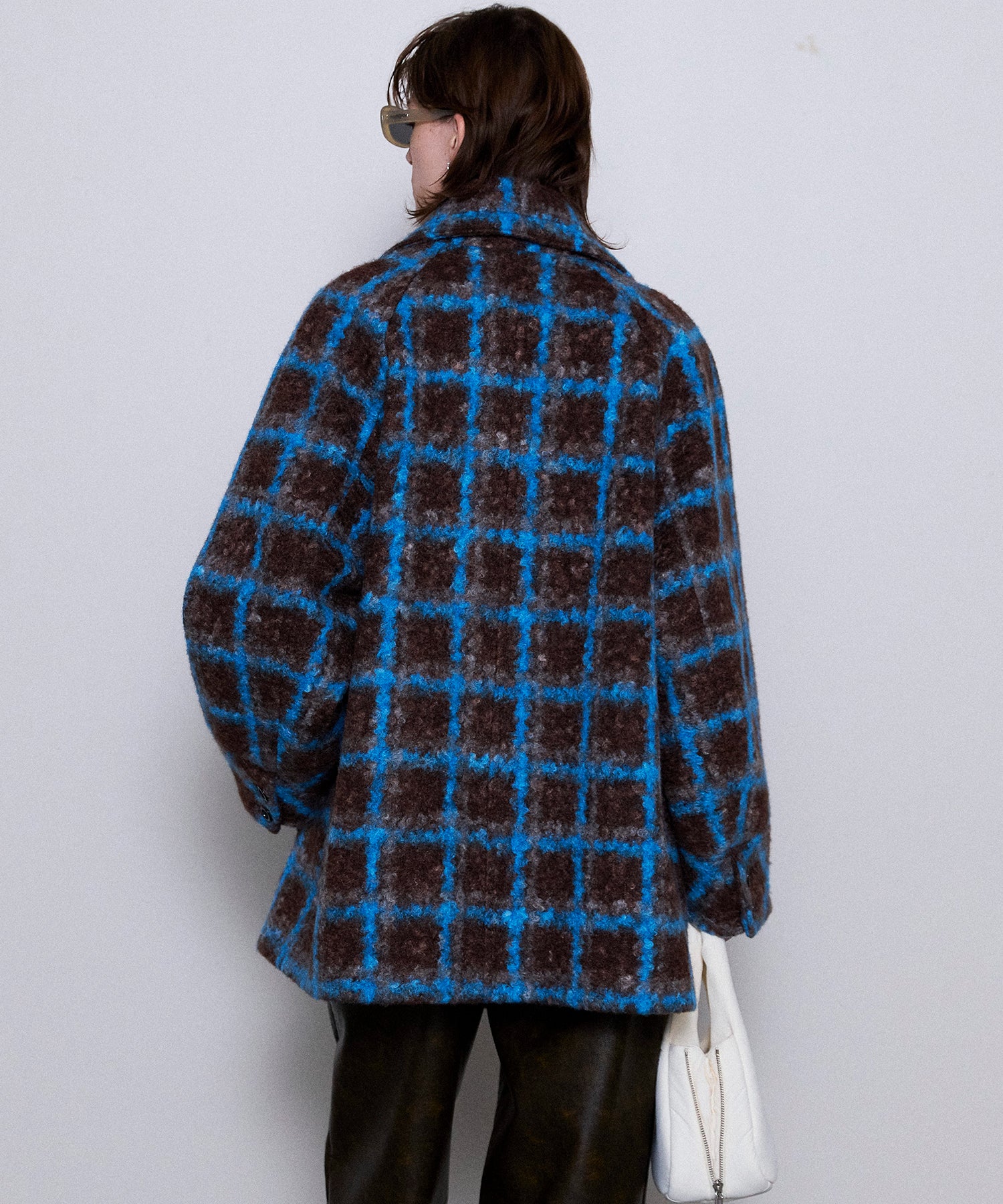 【24WINTER PRE-ORDER】Checkered Over Silhouette Middle Coat