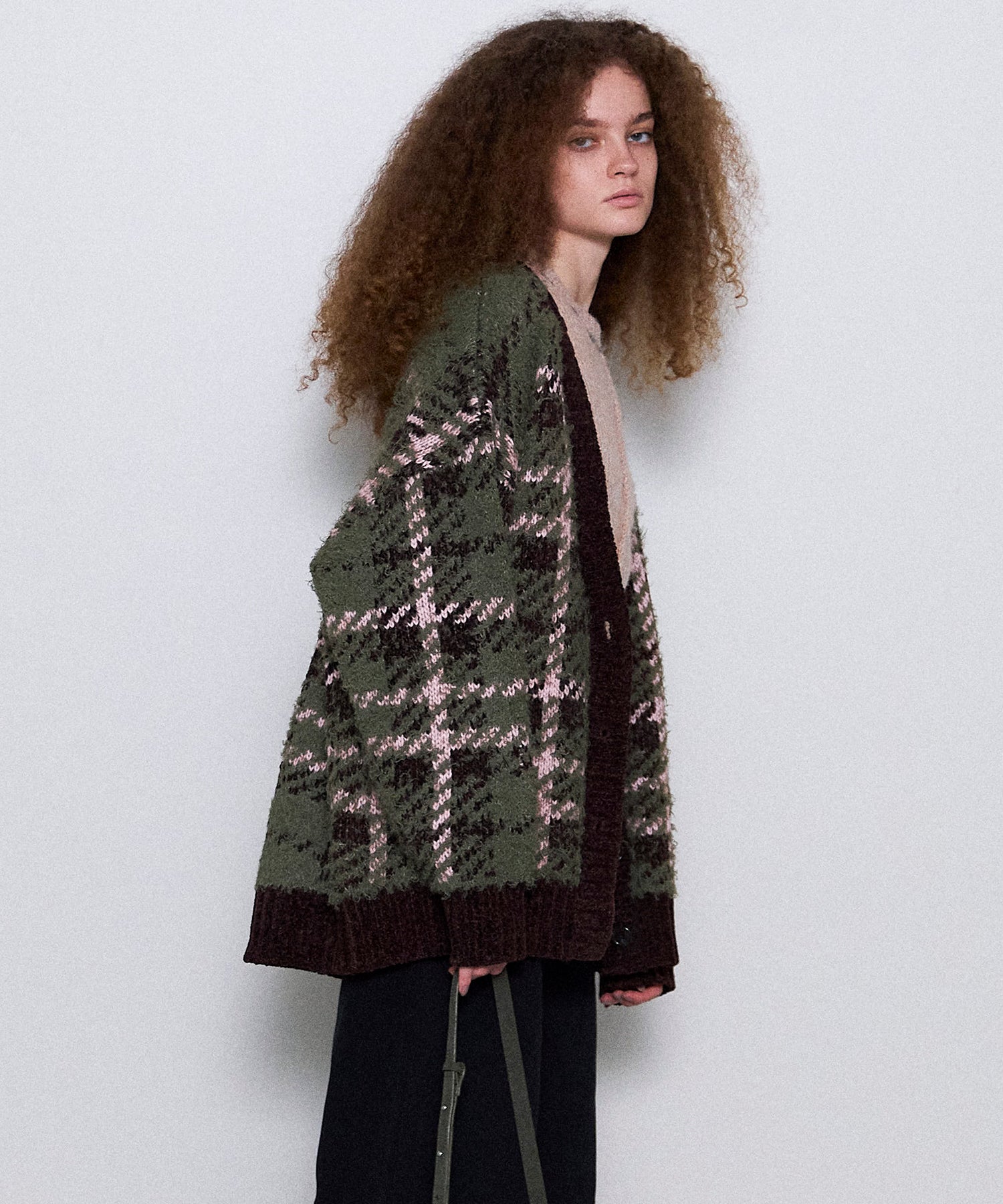 【24WINTER PRE-ORDER】Plaid Jacquard Knit Cardigan