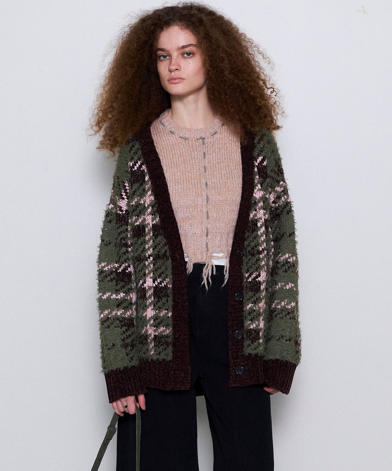 【24WINTER PRE-ORDER】Plaid Jacquard Knit Cardigan