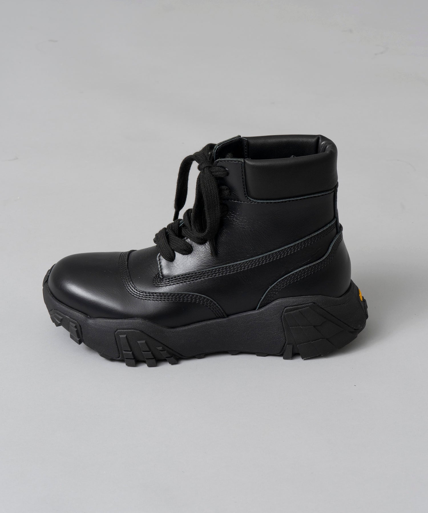 【24AW PRE-ORDER】【SPECIAL SHOES FACTORY COLLABORATION】Vibram Sole Lace-Up Boots Made In TOKYO