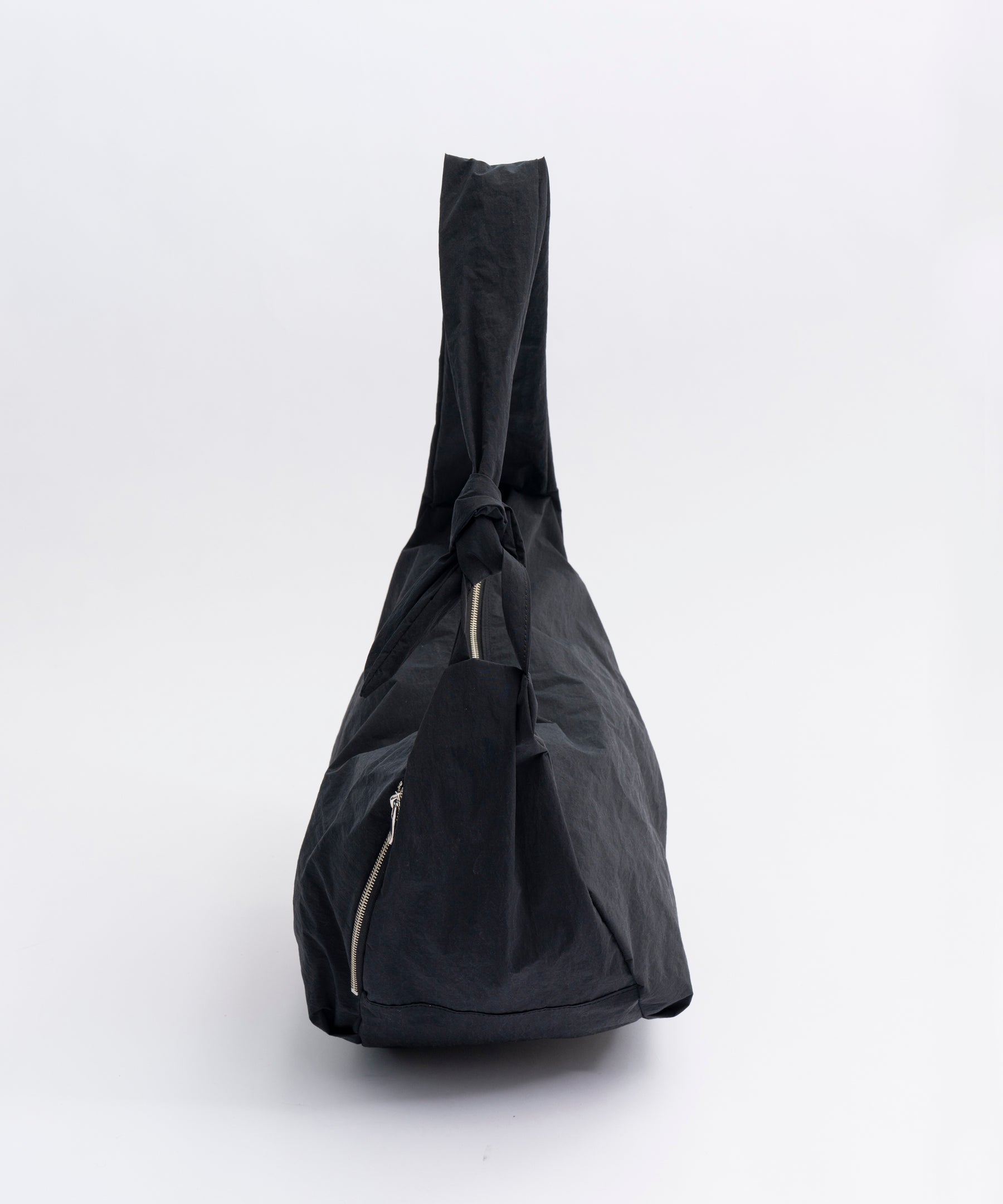 【PRE-ORDER】KONBU Nylon Shoulder “BANANA” Bag