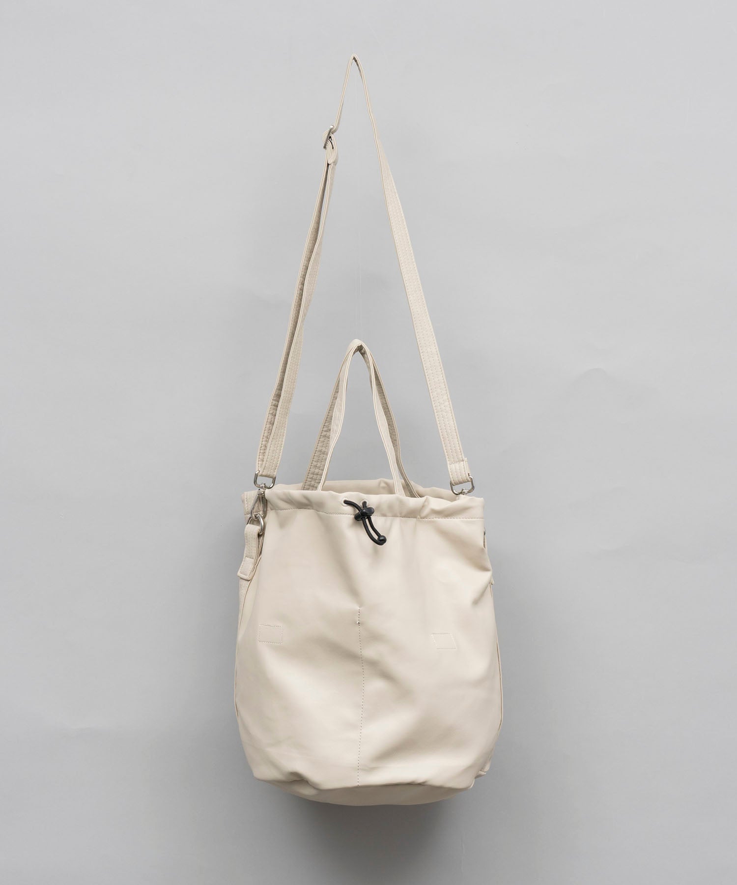 【EX】Vegan Leather Effect Shoulder Drawstring Bag