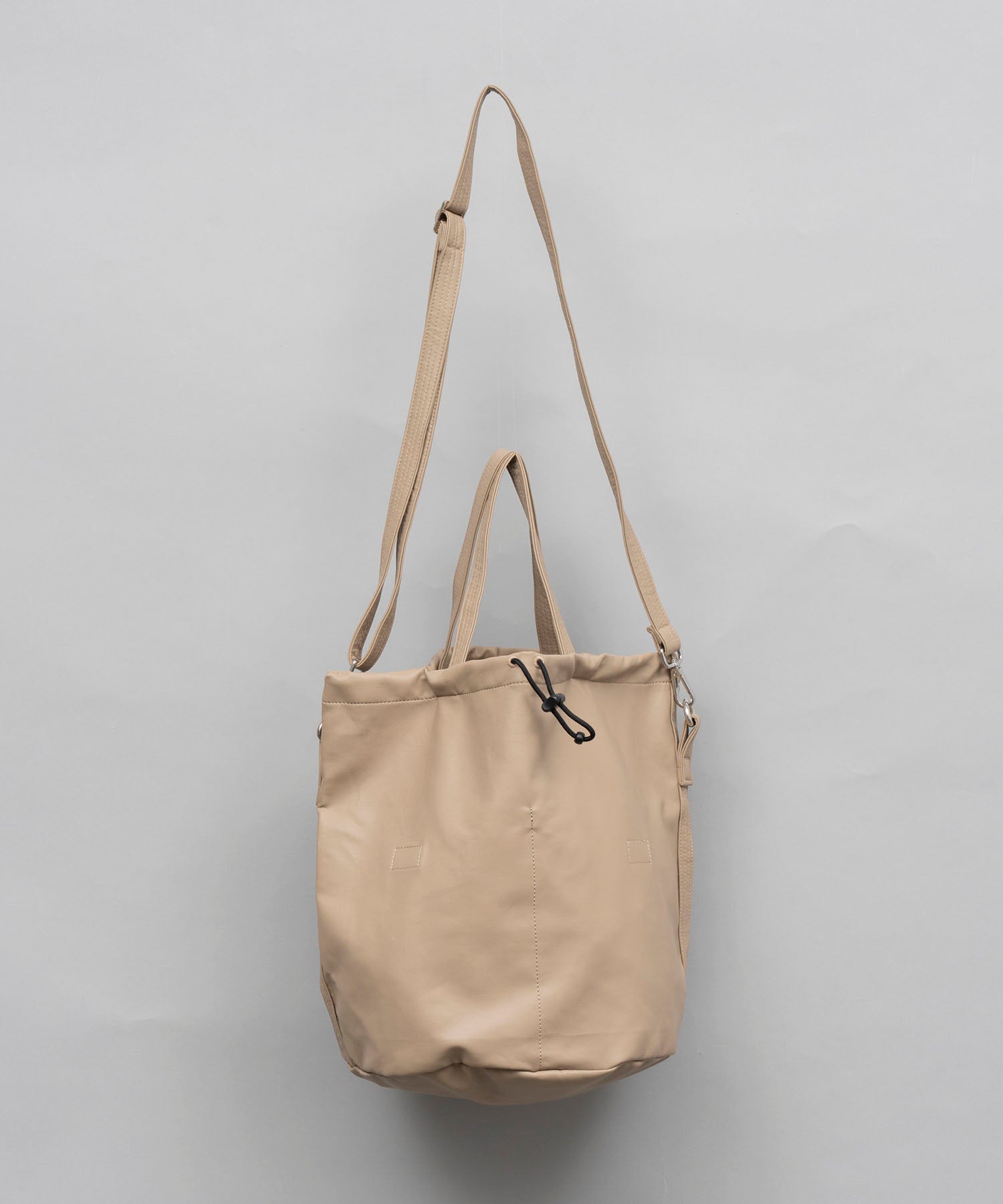 【EX】Vegan Leather Effect Shoulder Drawstring Bag