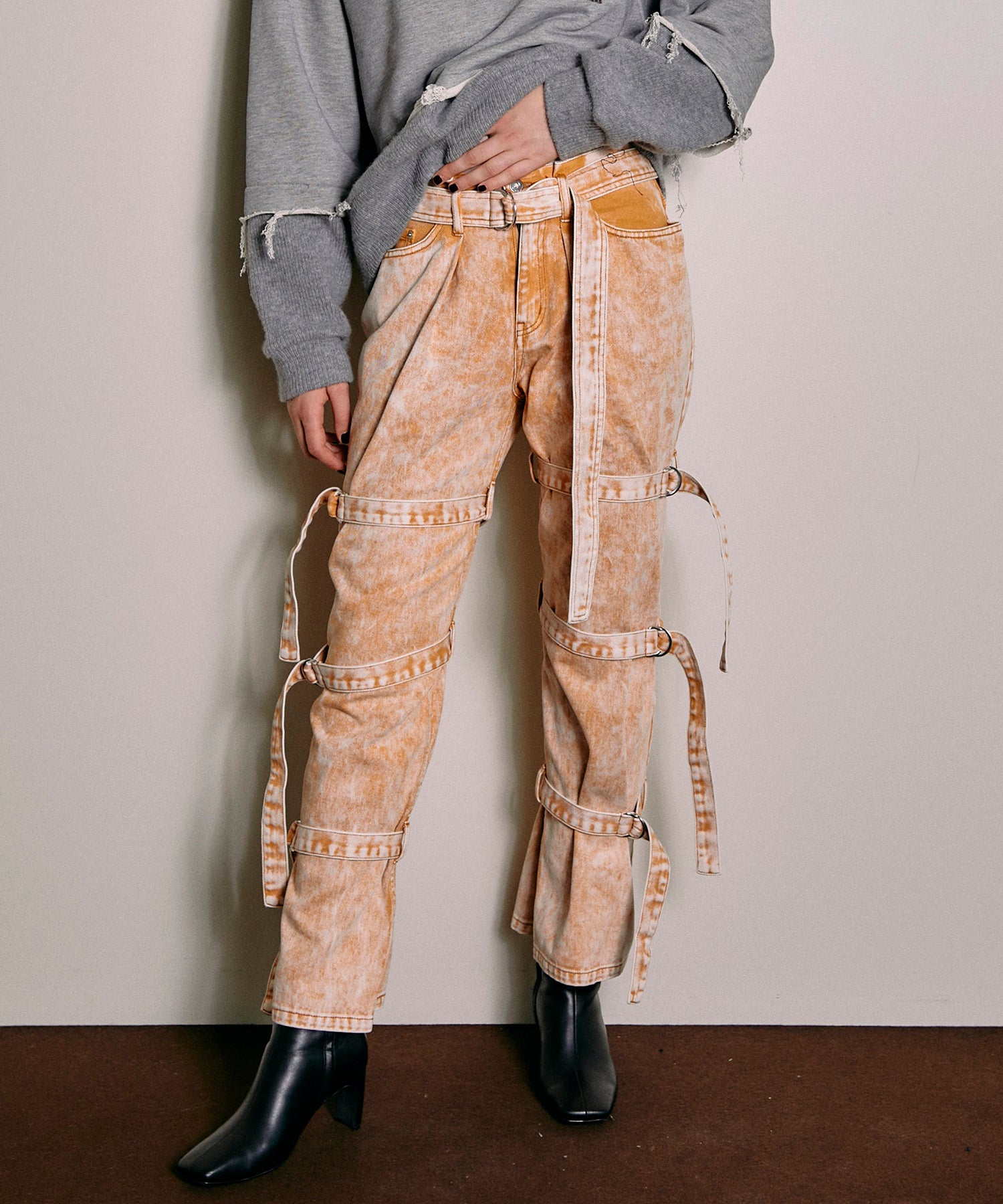 【SALE】Bondage Denim Pants