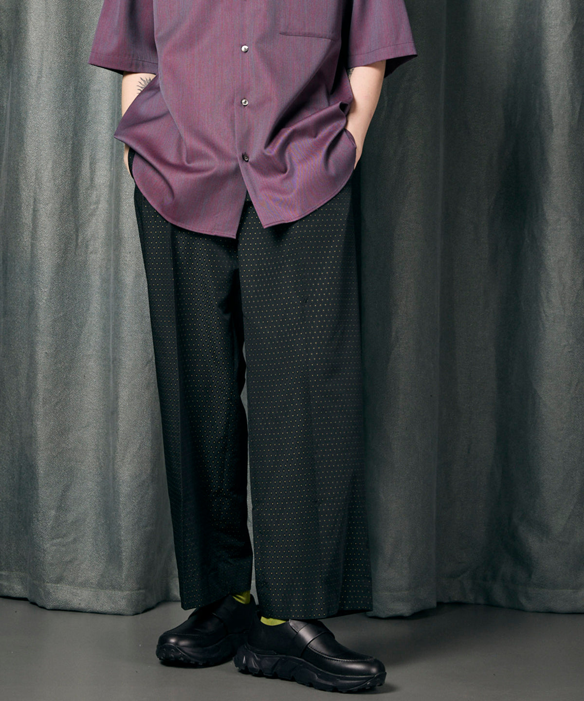 【LIMITED EDITION】Dress-Over Two-Tuck Wide Pants