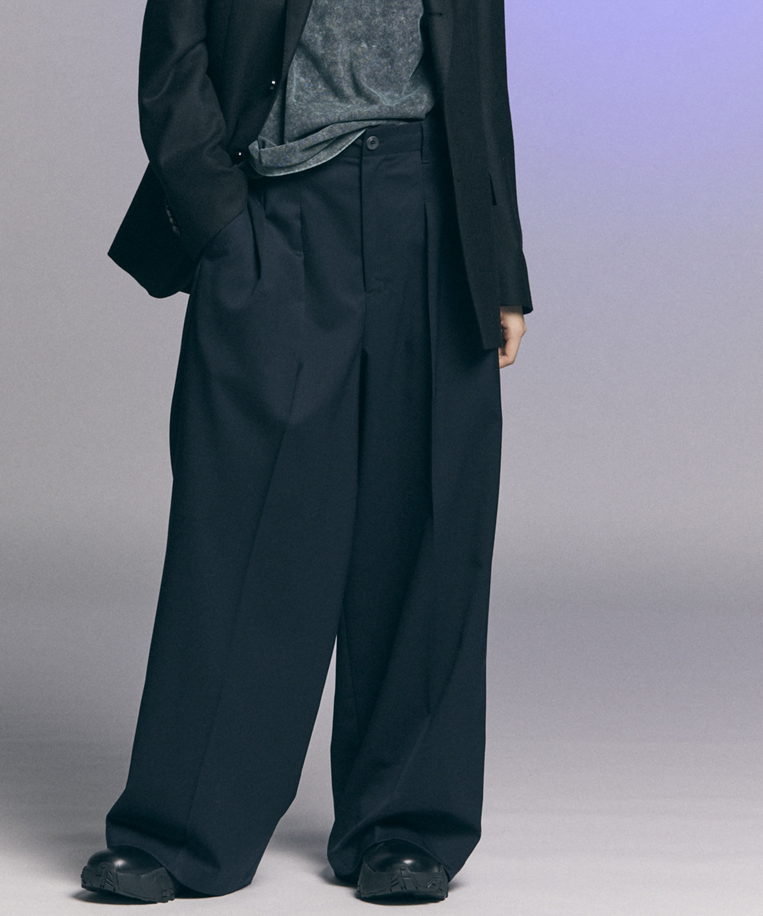 Wool Mix Continuous Tow-Tuck Wide Pants