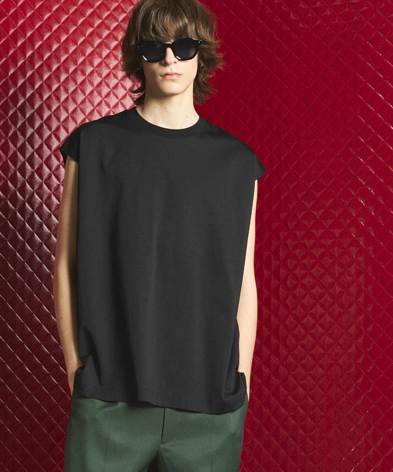 Smashing Light Punch Prime-Over Sleeveless T-Shirt